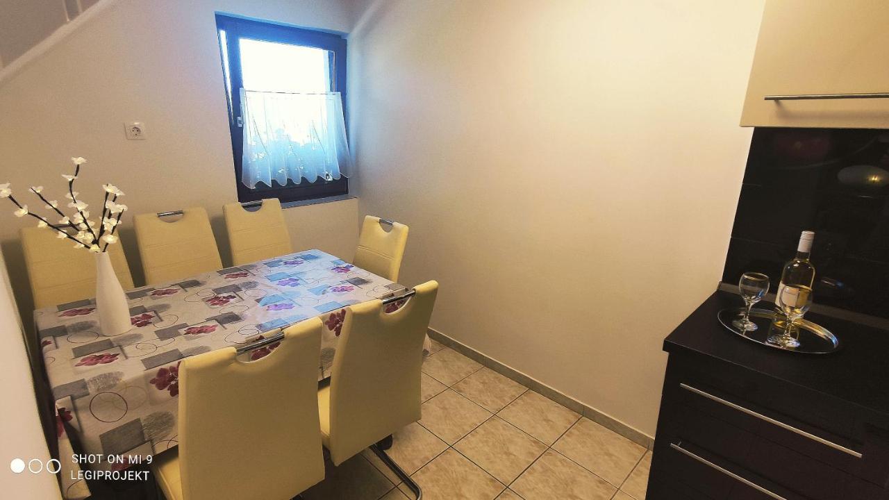 Апартаменти Papp Apartmanhaz Вонярцвашгедь Екстер'єр фото